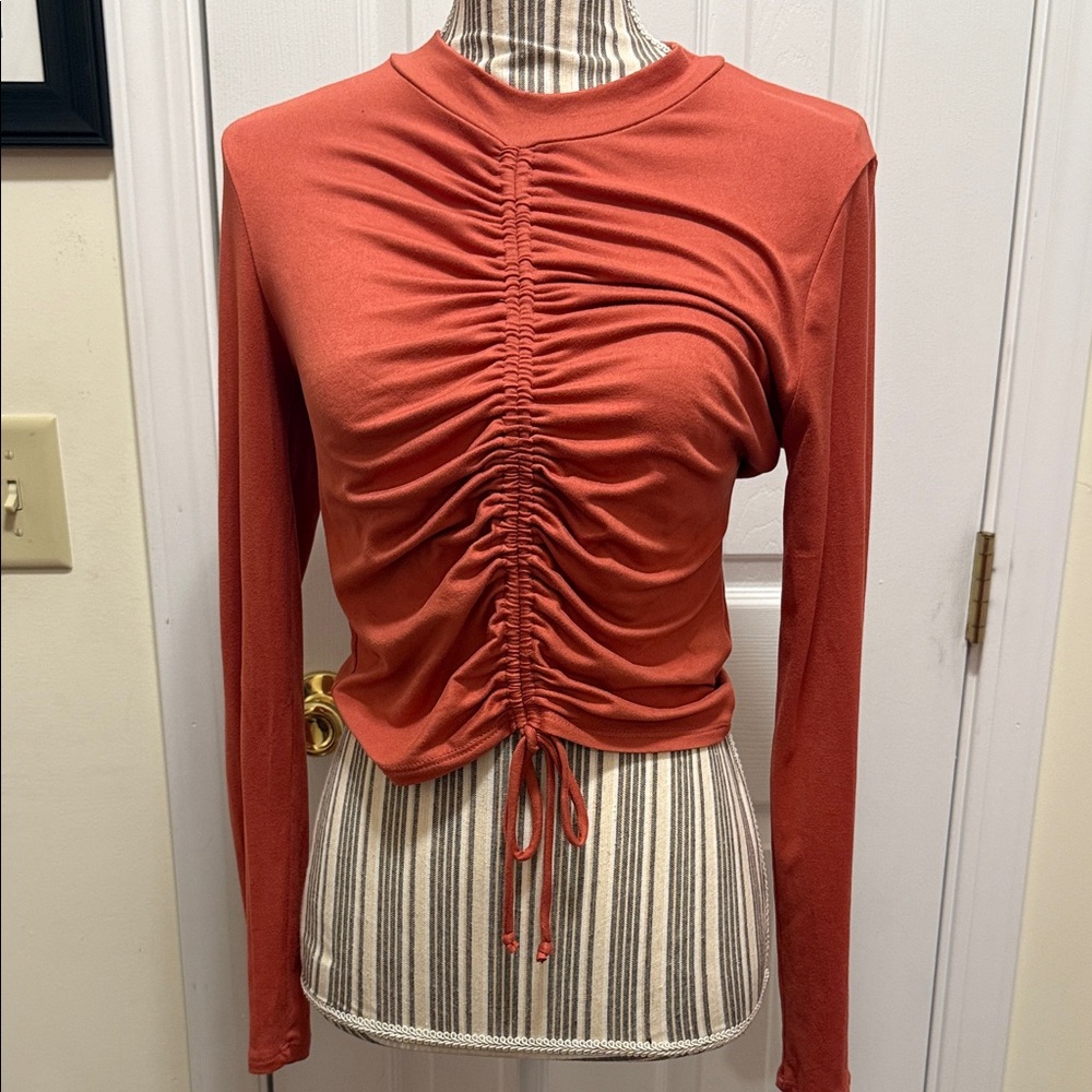 Willow & Root Ruched Long Sleeve Top - Front Tie Crop